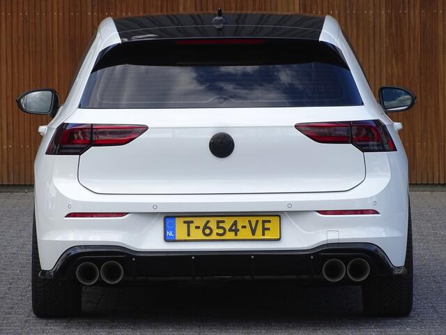 Volkswagen GOLF GTE 245PK automaat / R-Line / RNS / IQ-LED