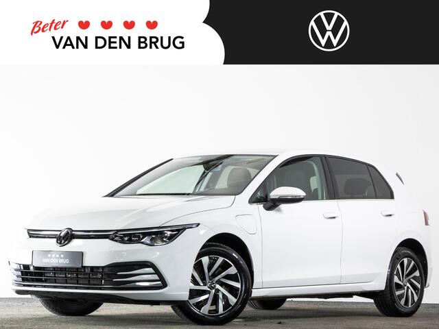 Volkswagen GOLF AUTOMAAT 1.4 204 PK DSG eHybrid Style | LED | Navigatie Via Smartphone | Side Assist | Achteruitrijcamera |