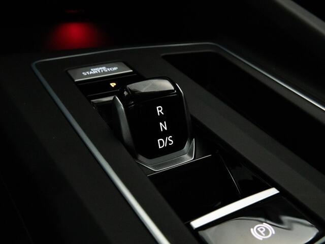 Volkswagen GOLF AUTOMAAT 1.4 204 PK DSG eHybrid Style | LED | Navigatie Via Smartphone | Side Assist | Achteruitrijcamera |