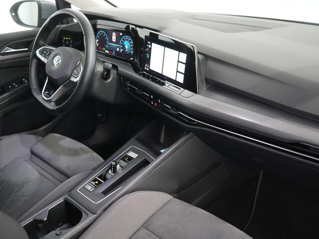 Volkswagen GOLF 1.5 eTSI Style business | Clima | Camera |