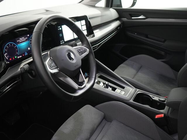 Volkswagen GOLF 1.5 eTSI Style business | Clima | Camera |