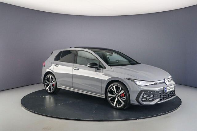 Volkswagen GOLF GTE 1.5 TSI eHybrid 272pk DSG Automaat Panoramadak, Adaptive cruise control, Head up display, Navigatie, Parkeersensoren, LED matrix koplampen, Achteruitrijcamera