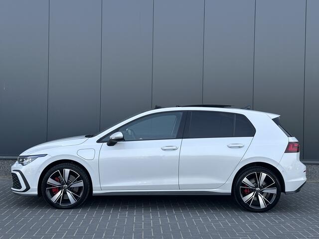 Volkswagen GOLF 1.4 eHybrid GTE 245pk FULL PANO HUD CAMERA NAVI SFEER IQ LIGHT