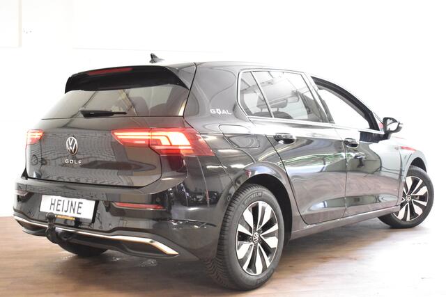 Volkswagen GOLF 1.5 TSI LIFE TREKHAAK/NAVI/STUURVERW.