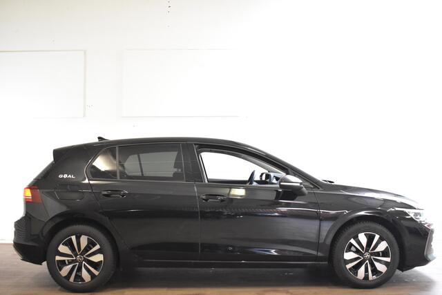 Volkswagen GOLF 1.5 TSI LIFE TREKHAAK/NAVI/STUURVERW.