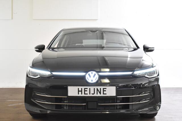 Volkswagen GOLF 1.5 TSI LIFE TREKHAAK/NAVI/STUURVERW.