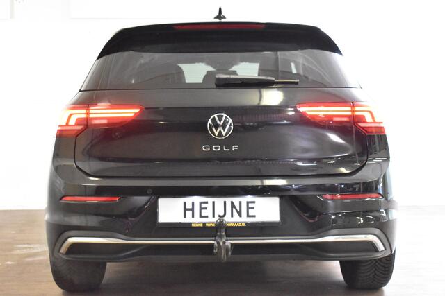 Volkswagen GOLF 1.5 TSI LIFE TREKHAAK/NAVI/STUURVERW.