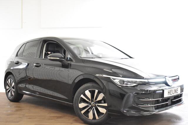 Volkswagen GOLF 1.5 TSI LIFE TREKHAAK/NAVI/STUURVERW.