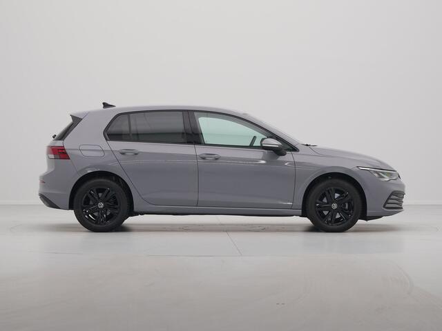 Volkswagen GOLF 1.0 TSI 110pk Life Navigatie Pdc Acc Lm Velgen 281