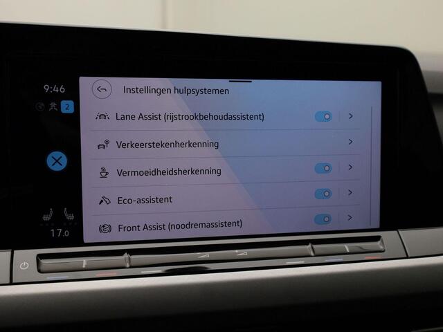 Volkswagen GOLF 1.5TSI/130PK Life Business · Navigatie · Parkeersensoren · Stoelverwarming · Garantie tot april 2026