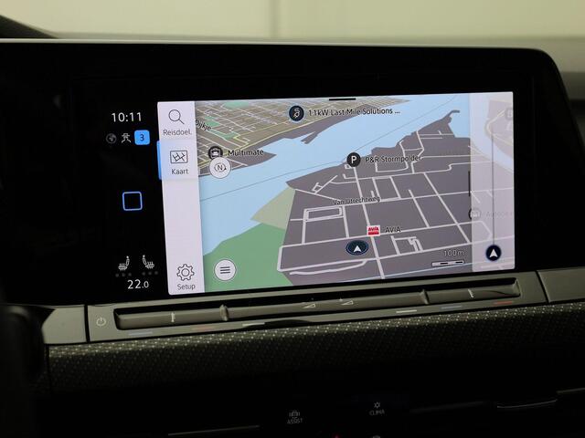 Volkswagen GOLF 1.5eTSI/150PK R-Line DSG · Navigatie · Camera+Parkeersensoren · Stoel-& stuurverwarming · Garantie tot mei 2026 of 80000km