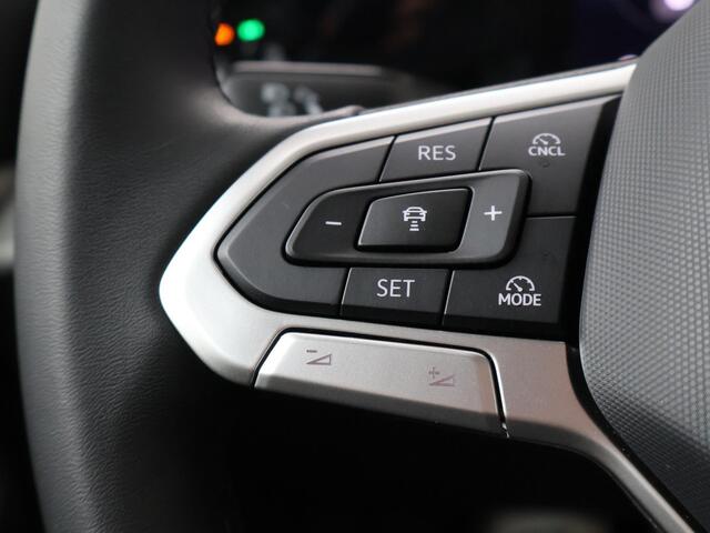 Volkswagen GOLF 8 Life Edition 1.5 eHybrid 150 kW / 204 pk Hatchback 6 versn. DSG | Stoel- & stuurwielverwarming |