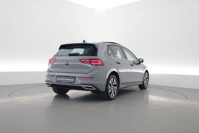 Volkswagen GOLF 1.4 eHybrid | Pano | HUD | IQ. Light | Elek. Trekhaak | Stoel- Stuurverw.