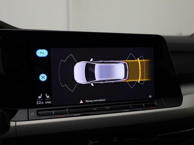 Volkswagen GOLF Variant 1.0TSI/110PK Move · Navigatie · Parkeersensoren · Stoelverwarming · Garantie tot 07-04-2029 of 100000km.