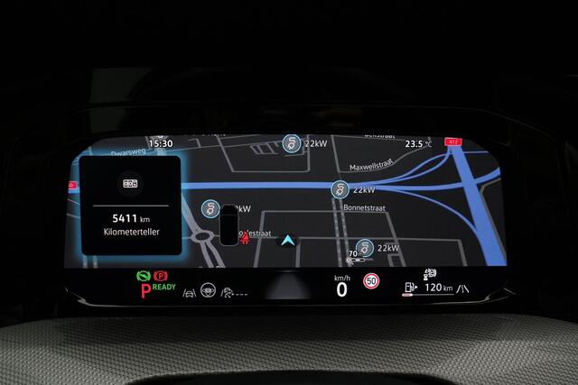 Volkswagen GOLF 1.5 eTSI 150 pk DSG Style Edition 50 | Panoramadak | Geheugen-/massagestoel | Rondomzicht camera | Adaptief onderstel | Head-up display