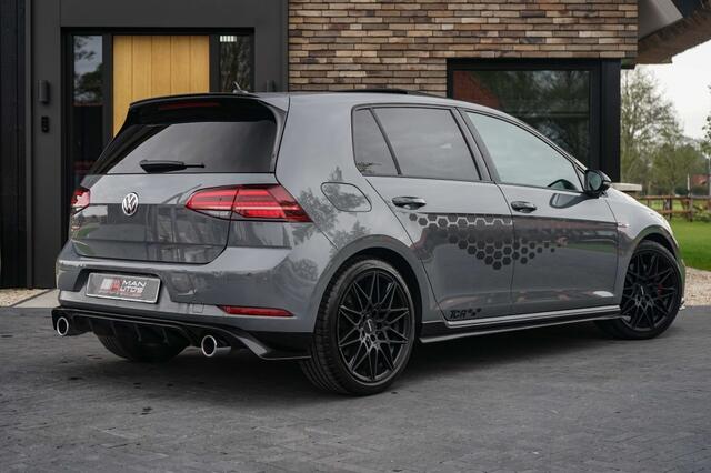 Volkswagen GOLF 7.5 GTI TCR 2.0 TSI DSG/Pano/DCC/RCam/Nardo/Dynaudio