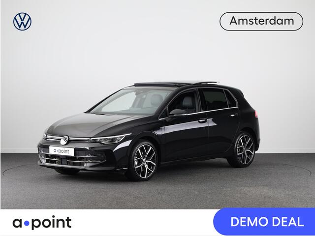 Volkswagen GOLF 1.5 eHybrid 50 Edition 204 PK | Automaat (DSG) | Panoramadak | Stoelverwarming | Led matrix | 18 Inch | Camera