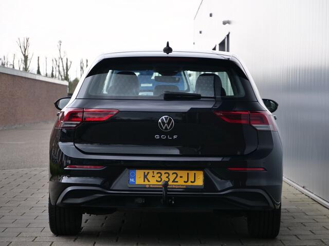 Volkswagen GOLF 1.5 TSI 131pk Life Apple Carplay / Trekhaak / Leder / Camera