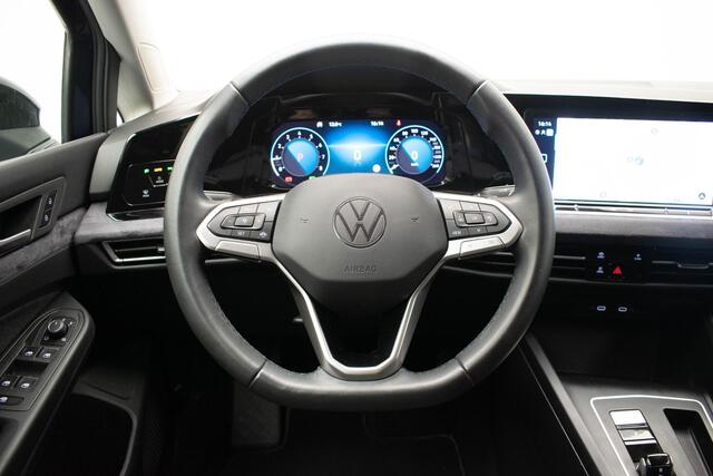 Volkswagen GOLF 1.0 eTSI Life Business |Carplay|Adaptive|Camera|