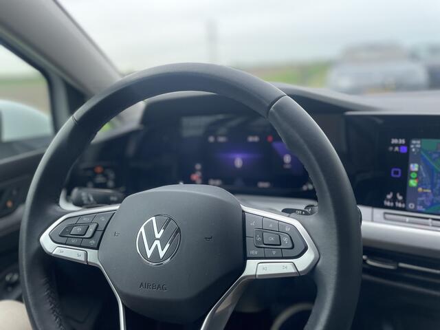 Volkswagen GOLF 1.5 eTSI Hybrid, Automaat, Stoel/stuurverwarming, Camera,Apple Carplay