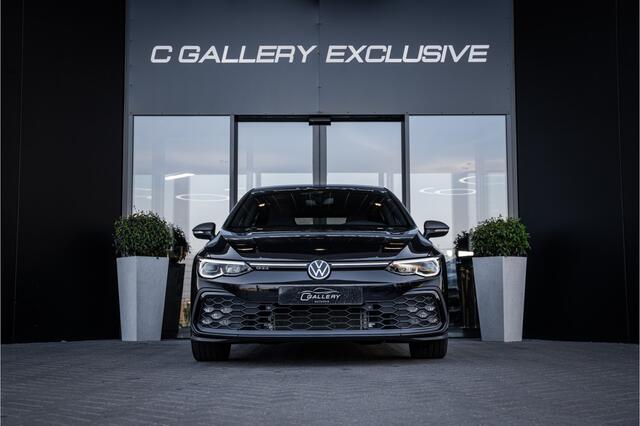 Volkswagen GOLF 8 2.0 TSI GTI - Panorama | ACC | Sfeerverlichting | Carplay