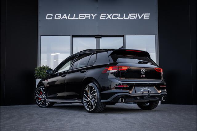 Volkswagen GOLF 8 2.0 TSI GTI - Panorama | ACC | Sfeerverlichting | Carplay