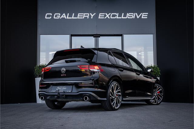 Volkswagen GOLF 8 2.0 TSI GTI - Panorama | ACC | Sfeerverlichting | Carplay