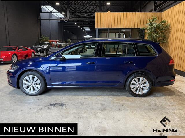 Volkswagen GOLF Variant 1.0 TSI Comfortline. DSG-automaat. Trekhaak. Navi. Apple-carplay