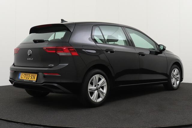 Volkswagen GOLF 1.0 111 PK Aut. eTSI Navi Carplay Sfeerverlichting Park. Sens