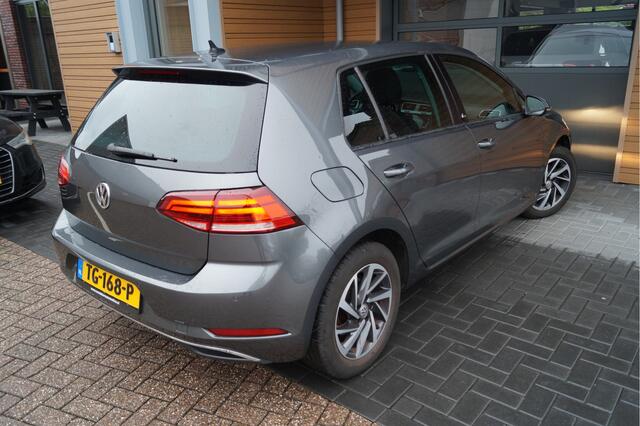 Volkswagen GOLF 1.4 TSI Comfortline | DSG | Virtual cockpit | Camera | BTW