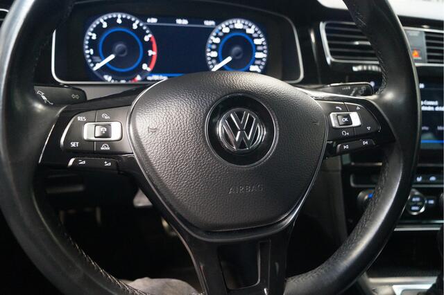 Volkswagen GOLF 1.4 TSI Comfortline | DSG | Virtual cockpit | Camera | BTW