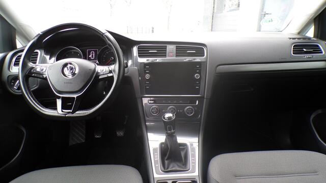 Volkswagen GOLF 1.6 TDI Comfortline Facelift Clima.Navi.Cruise.Lm.velgen.Camera.Pdc.Euro 6