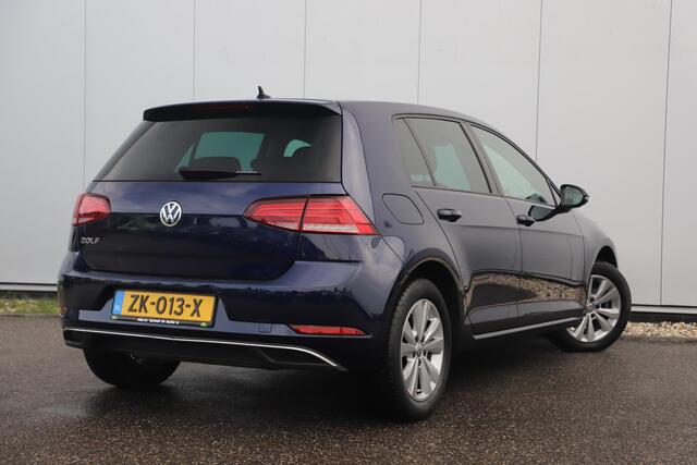 Volkswagen GOLF 1.0 TSI Comfortline Business Automaat Navigatie Adaptive Cruise Clima PDC Carplay Android Auto Getint Glas LMV Bluetooth