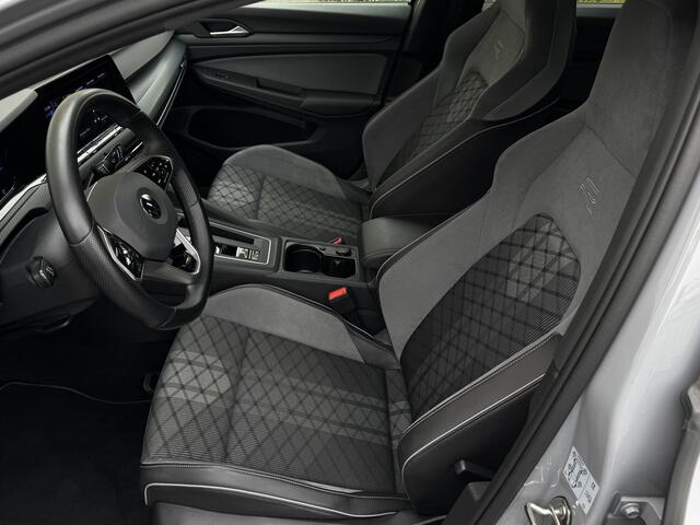 Volkswagen GOLF Variant 1.5 eTSI 150pk DSG 3x R-Line VirtualCockpit ACC Sportstoelen IQ-Light Ambientlight Camera 18" Pdc