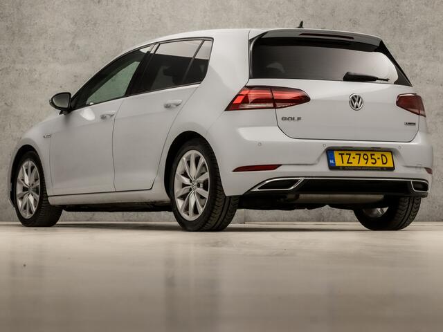 Volkswagen GOLF 1.5 TSI Sportline (VIRTUAL COCKPIT, 4 CILINDER, APPLE CARPLAY, GROOT NAVI, ALCANTARA SPORTSTOELEN, ADAPTIVE CRUISE, PARKEERSENSOREN, LM VELGEN, DAB+, NIEUWSTAAT)