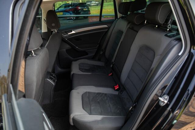 Volkswagen GOLF Variant 1.0 TSI Comfortline Business , Adap. cruise, Trekhaak,