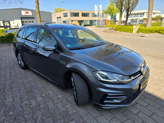 Volkswagen GOLF GOLF1.5 TSI HIGHLINE