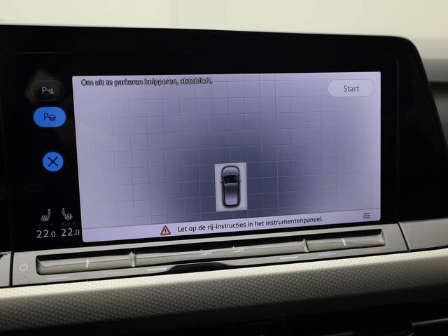 Volkswagen GOLF 1.5 TSI 130PK Move DSG automaat | Trekhaak Navigatie | Achteruitrijcamera | All-Season banden |