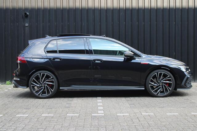 Volkswagen GOLF 2.0 TSI GTI PANO HARMAN KARDON HUD ALARM