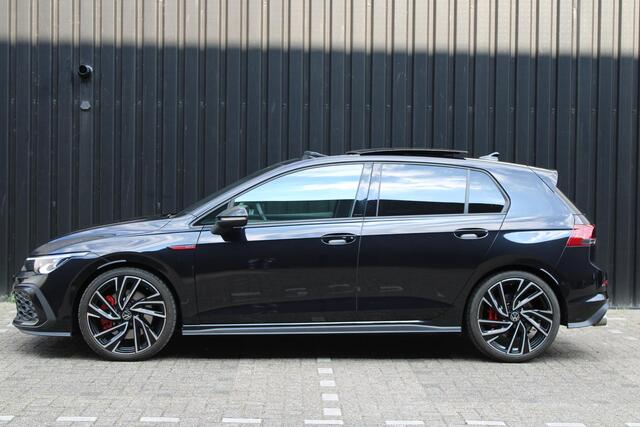 Volkswagen GOLF 2.0 TSI GTI PANO HARMAN KARDON HUD ALARM