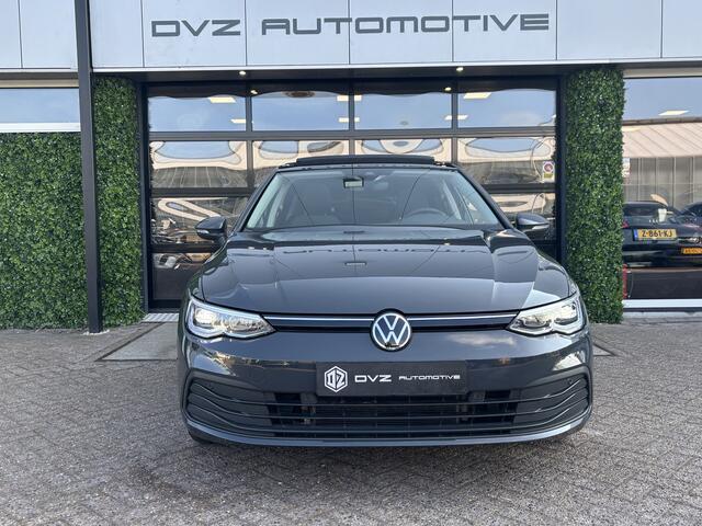 Volkswagen GOLF 1.5 eTSI DSG Life | Pano | Camera | Drive Assit