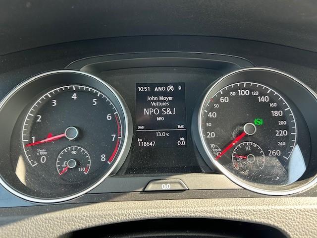 Volkswagen GOLF 1.5 TSI Comfortline DSG Automaat!! | 17 inch LM velgen | Privacy glass | Adaptieve Cruise Control | Full-Map Navigatie | PDC Voor + Achter | Climate Control | Apple Carplay & Android Auto | Orig. NL