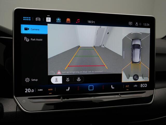 Volkswagen GOLF 1.5 272 pk DSG eHybrid GTE | Trekhaak | Adaptief onderstel | IQ Light | Rondomzicht camera | Head-up display | Stuur-/stoelverwarming