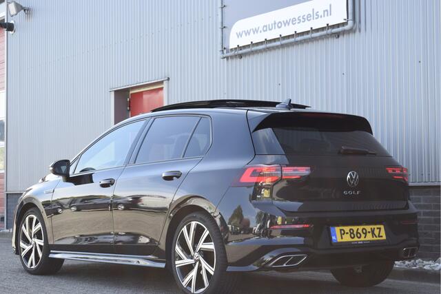 Volkswagen GOLF 1.5 eTSI R-Line LED grille, Panorama, schaalstoelen, Adaptive cruise, Carplay,