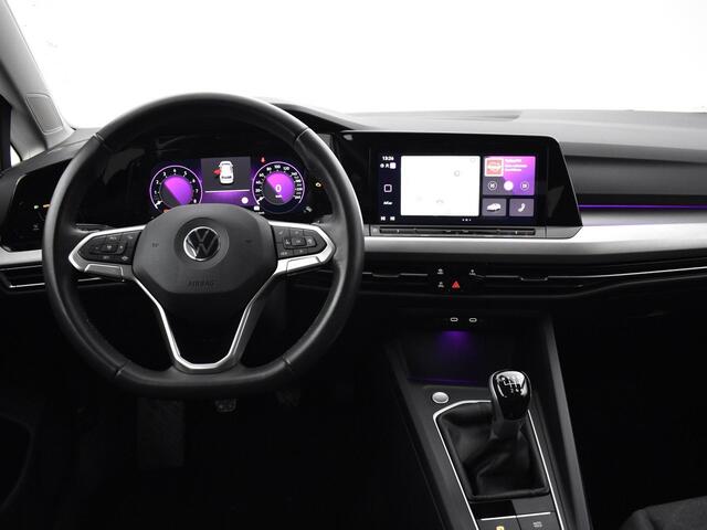 Volkswagen GOLF 1.0 Tsi 110pk Life · ACC · App-Connect · Navi · P-Sensoren · 16'' Inch · Garantie t/m 08-11-2026 of 100.000km
