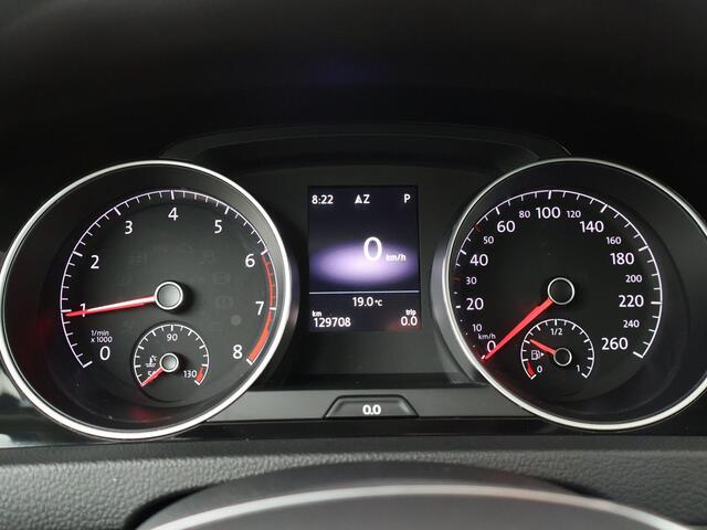 Volkswagen GOLF 1.5 TSI Highline Business R | 150 PK | Automaat | Trekhaak afneembaar | Elektrisch Panorama dak