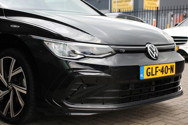 Volkswagen GOLF 1.5 eTSI R-Line Business | ACC | Pano. | Camera | DAB | Sfeerverlichting