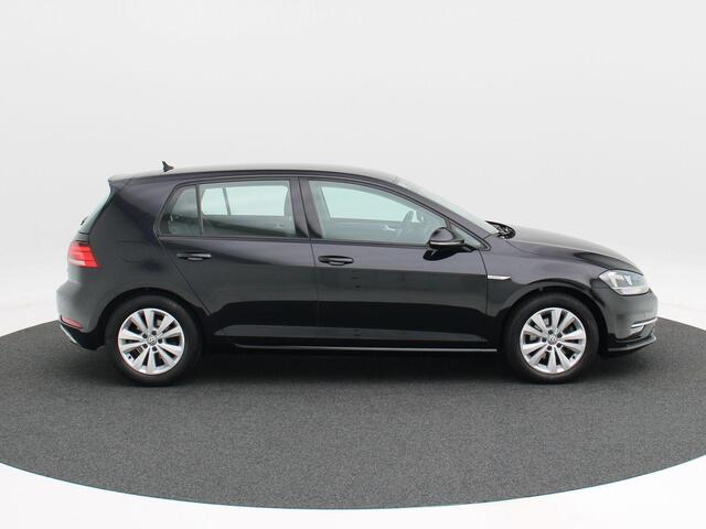 Volkswagen GOLF 1.5 TSi 130 Pk Comfortline | Climate Controle | Adaptive Cruise | 16 Inch | CarPlay | Parkeersensoren | 98.561 Km!!