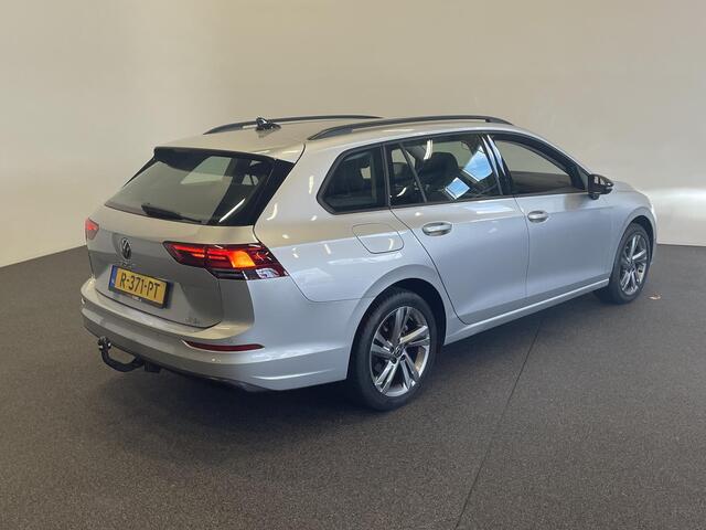 Volkswagen GOLF Variant 1.0 eTSI 110pk DSG Life | Navigatie | Climate Control | Parkeer sensoren | Cruise control adaptive | Stoelverwarming | Led #