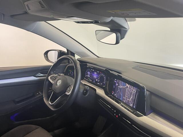 Volkswagen GOLF Variant 1.0 eTSI 110pk DSG Life | Navigatie | Climate Control | Parkeer sensoren | Cruise control adaptive | Stoelverwarming | Led #